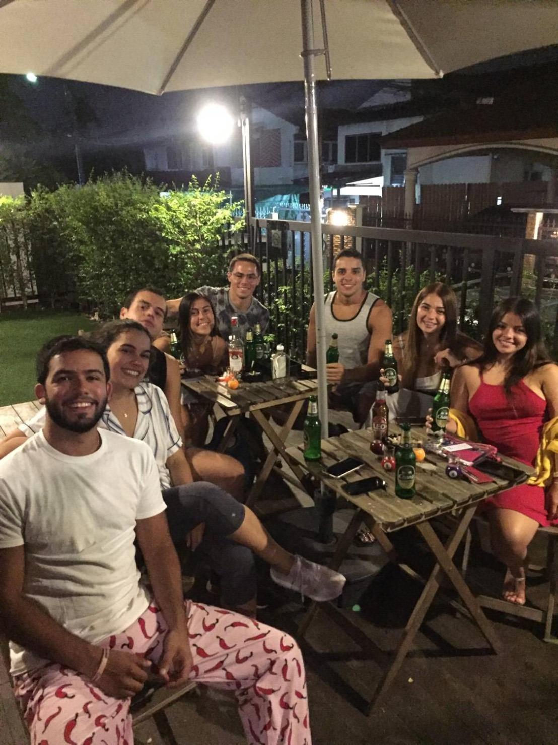 Wayha Hostel Don Mueang Airport Bangkok Kültér fotó