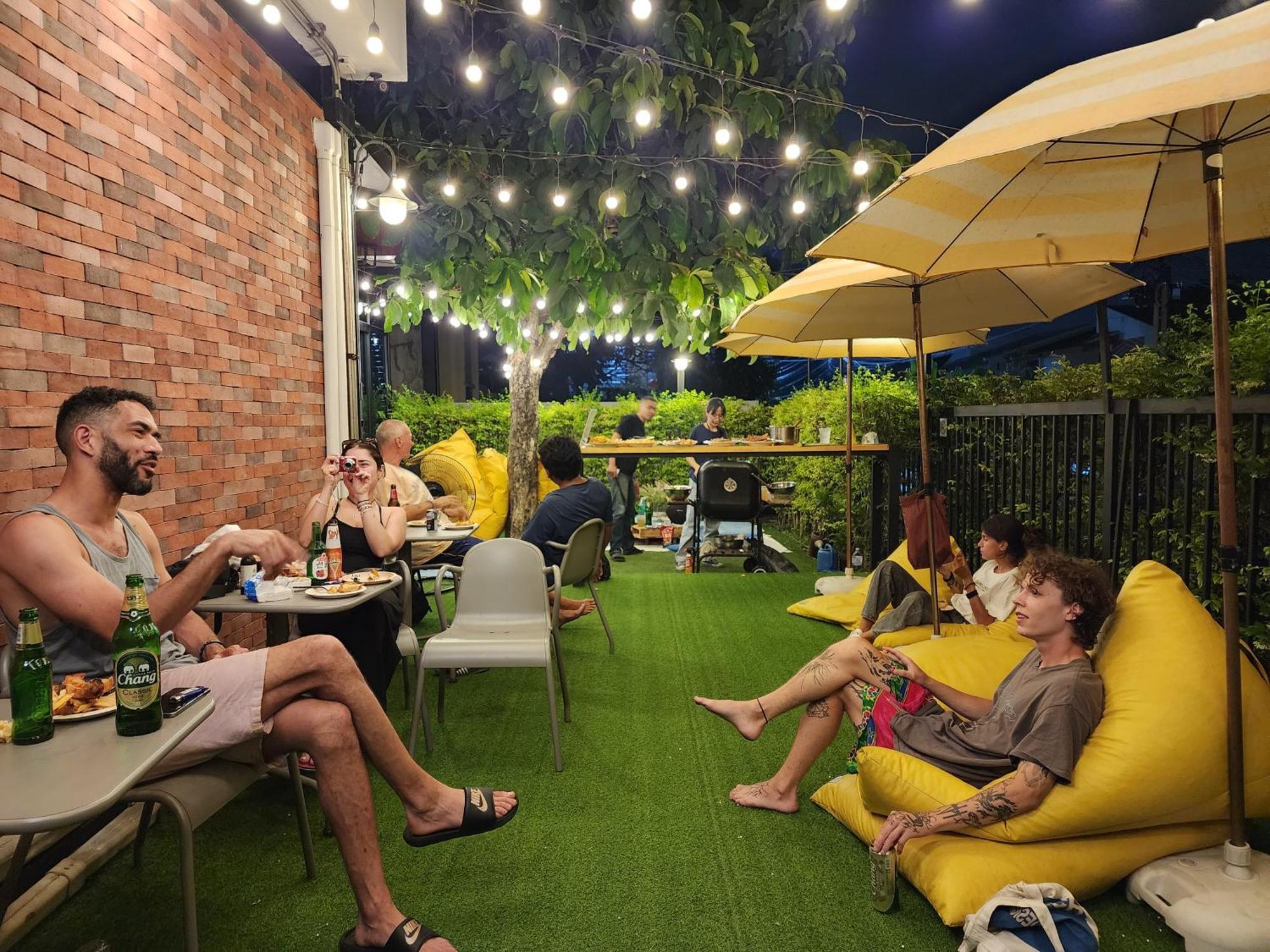 Wayha Hostel Don Mueang Airport Bangkok Kültér fotó